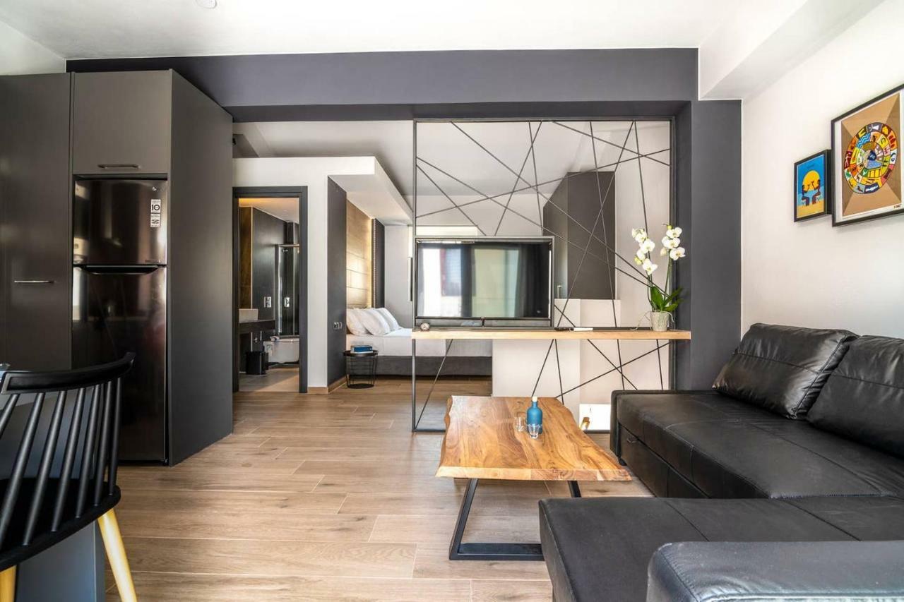 Mos Luxury City Suites - The Loft Chania  ภายนอก รูปภาพ